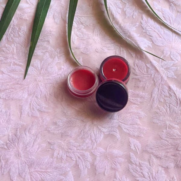 Herbal Lip Balm – Natural Hydration & Protection for Dry, Chapped Lips